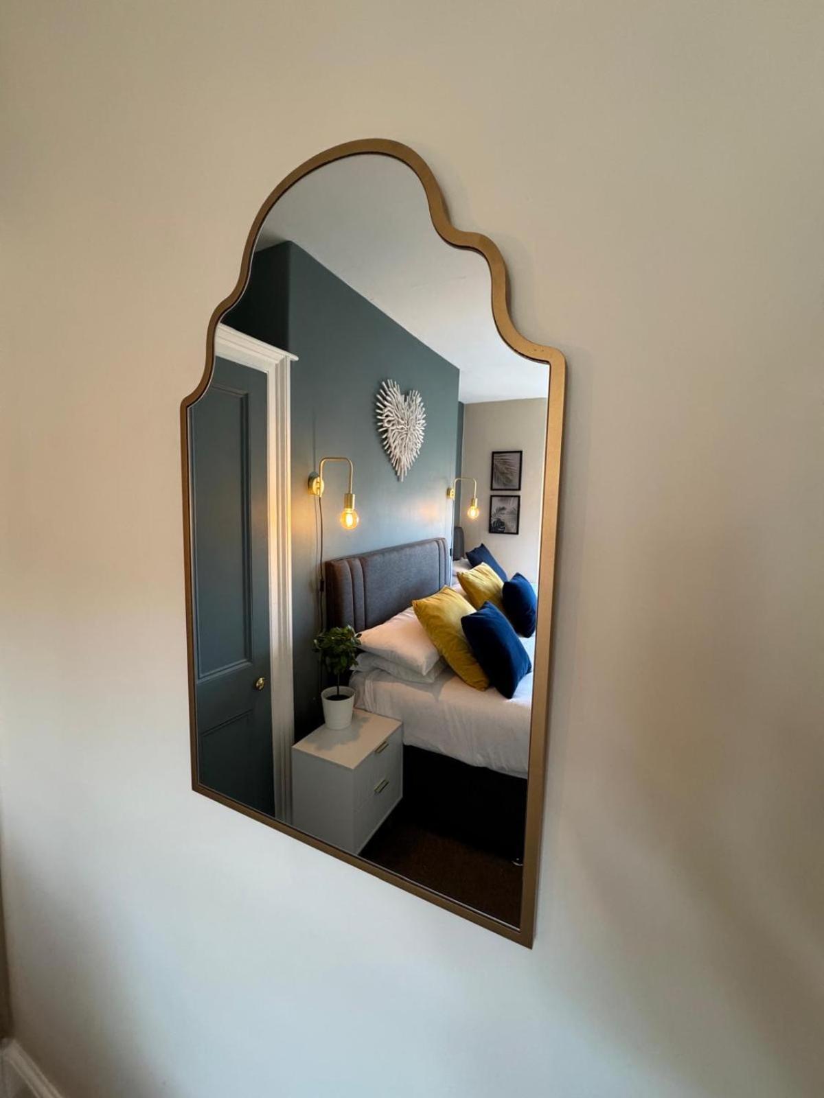 45 The Square Apartments, Scarborough