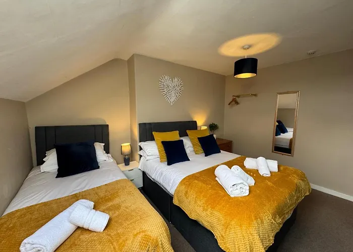 45 The Square Holiday Apartments, Scarborough